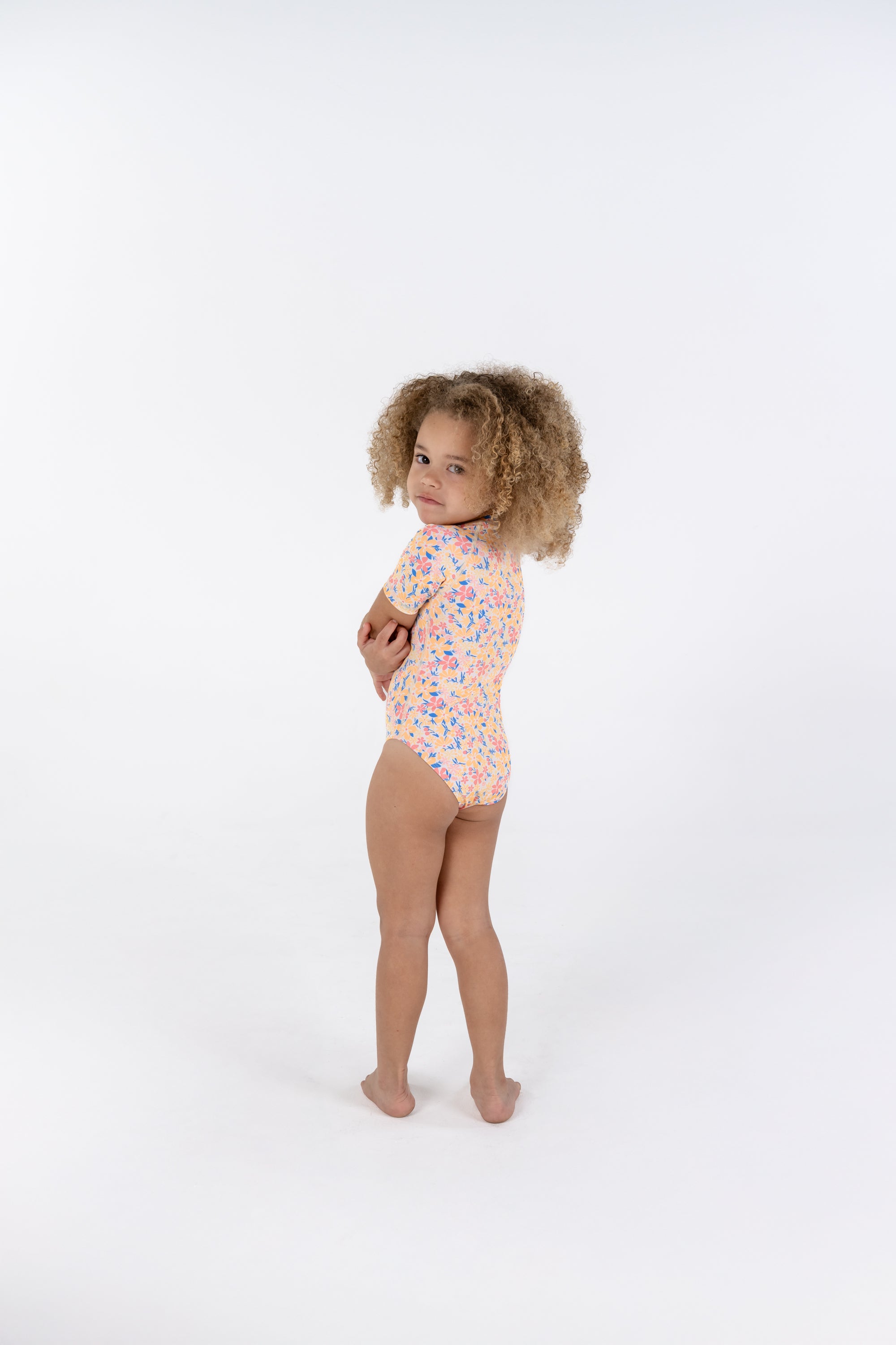 Short-Sleeved Girl&