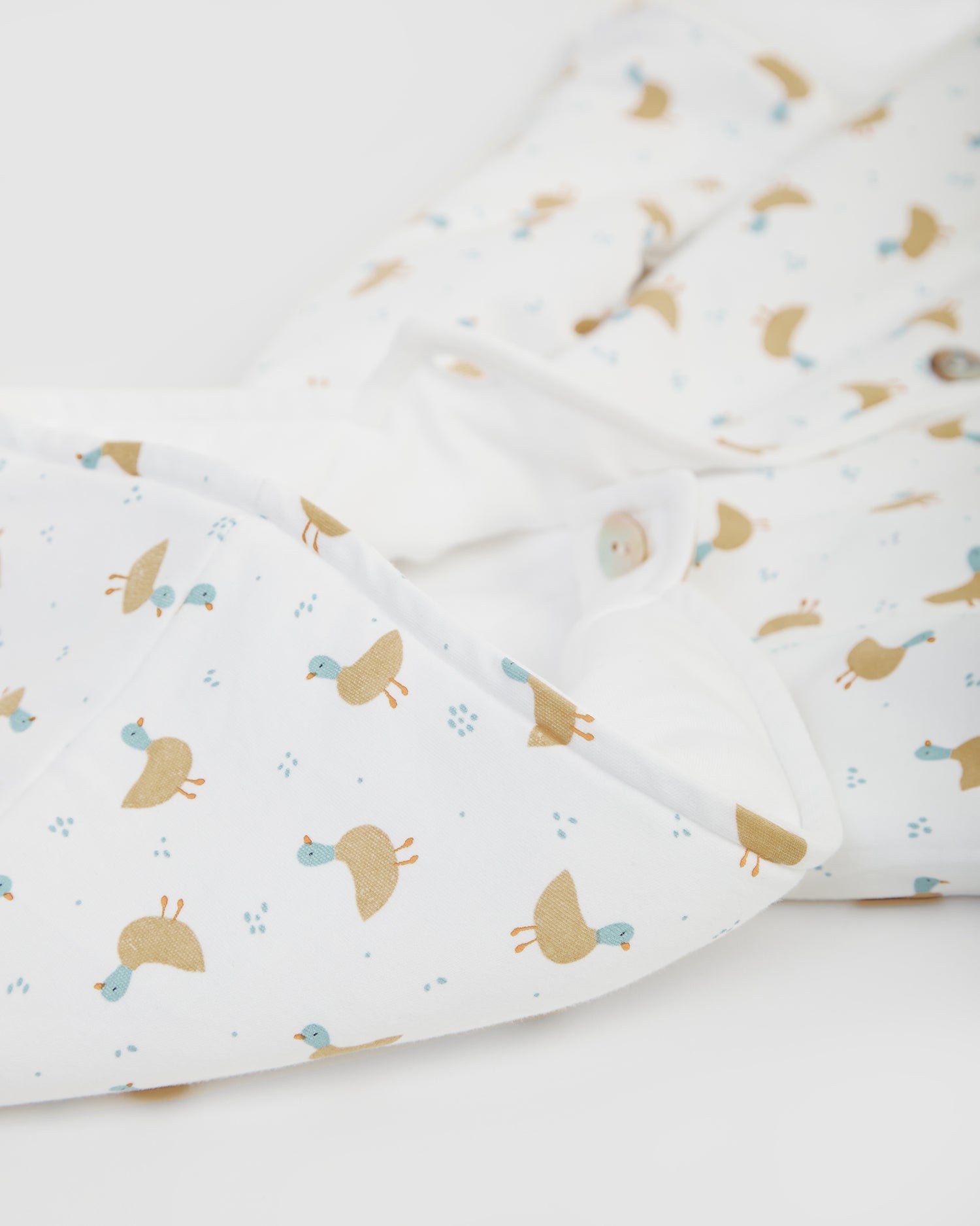 White/Duck Reversible Diver