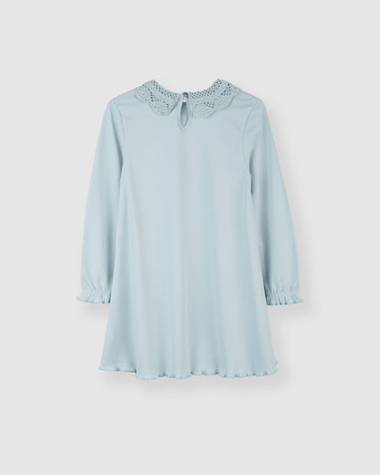 Chemise de nuit bleue à manches longues en crochet pour fille